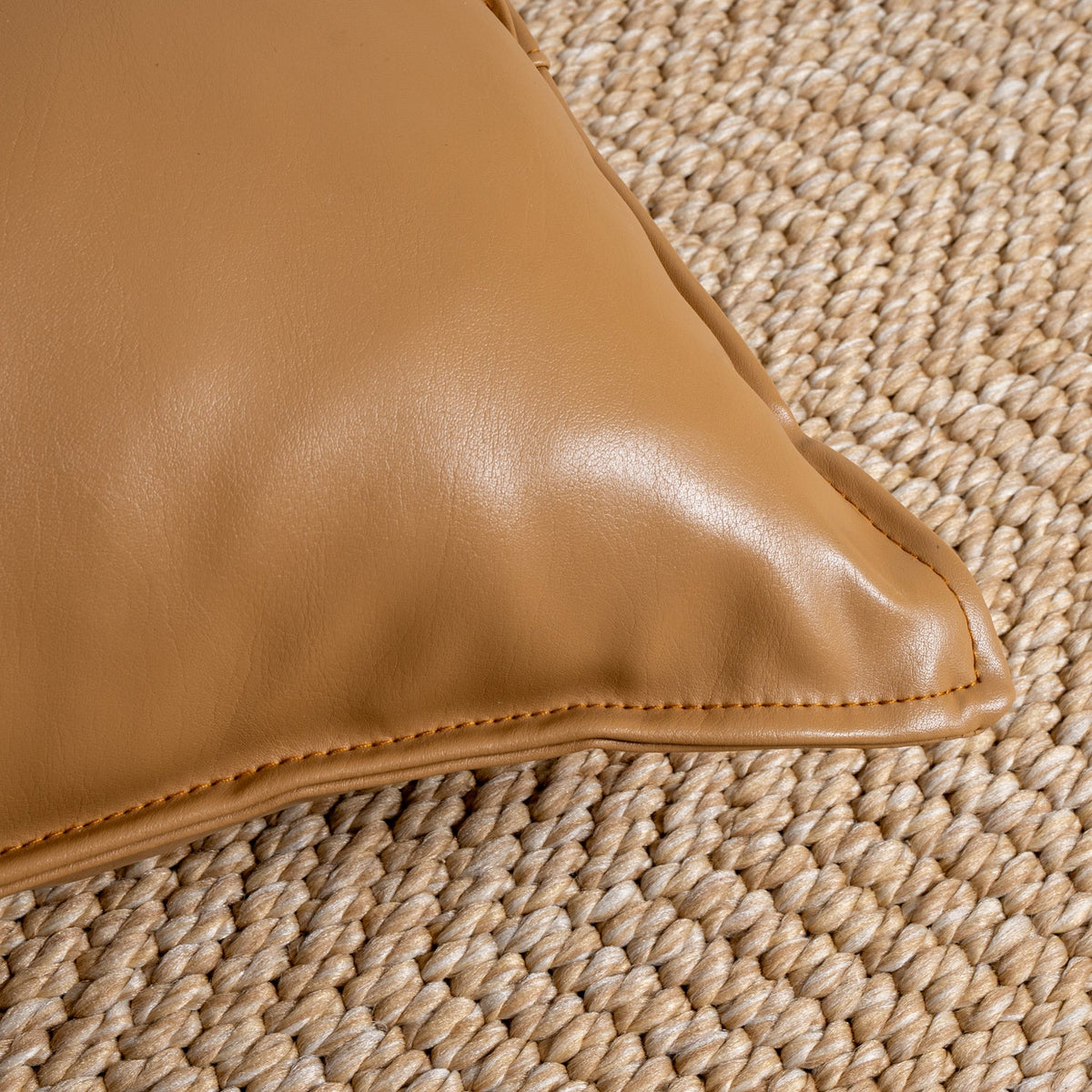 Loren Dikdörtgen Kırlent Deri Latte