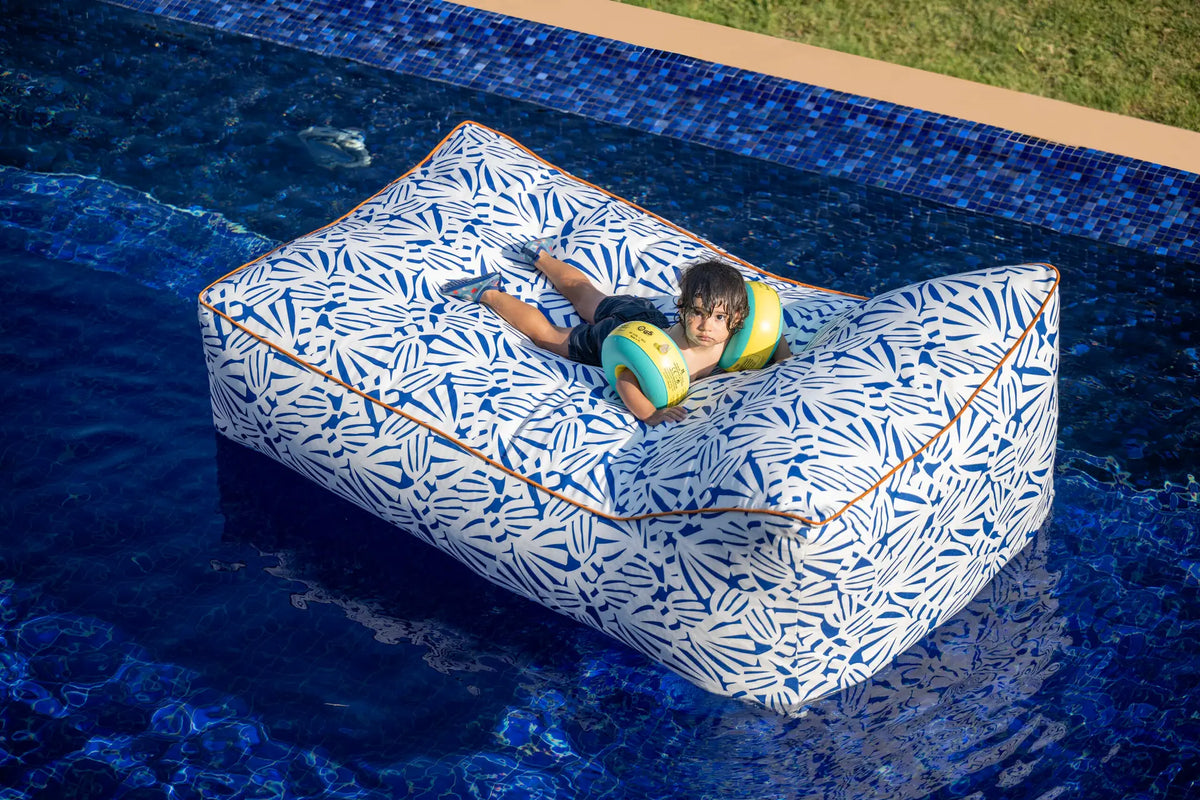 Belize II Lounger