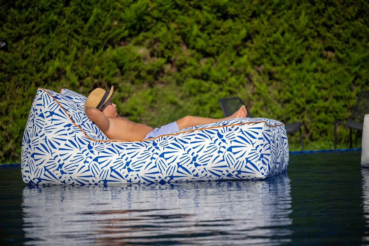 Belize II Lounger