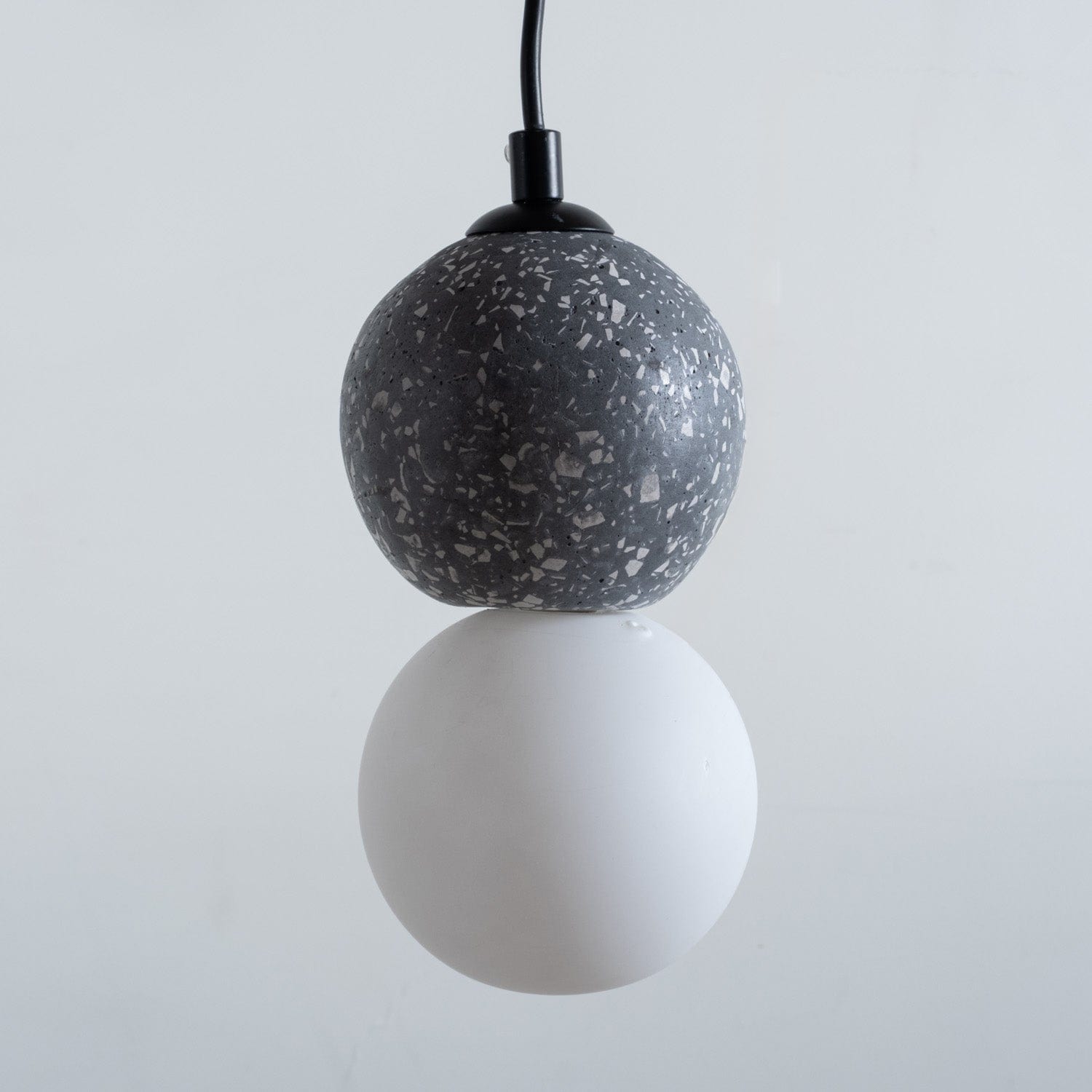 Bubble Gri Seramik Sarkıt 0487