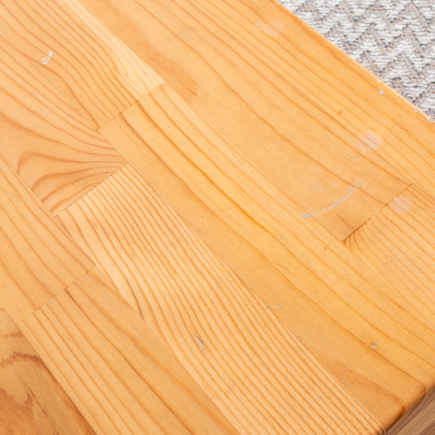 Çekmeceli Mini Komodin 0561
