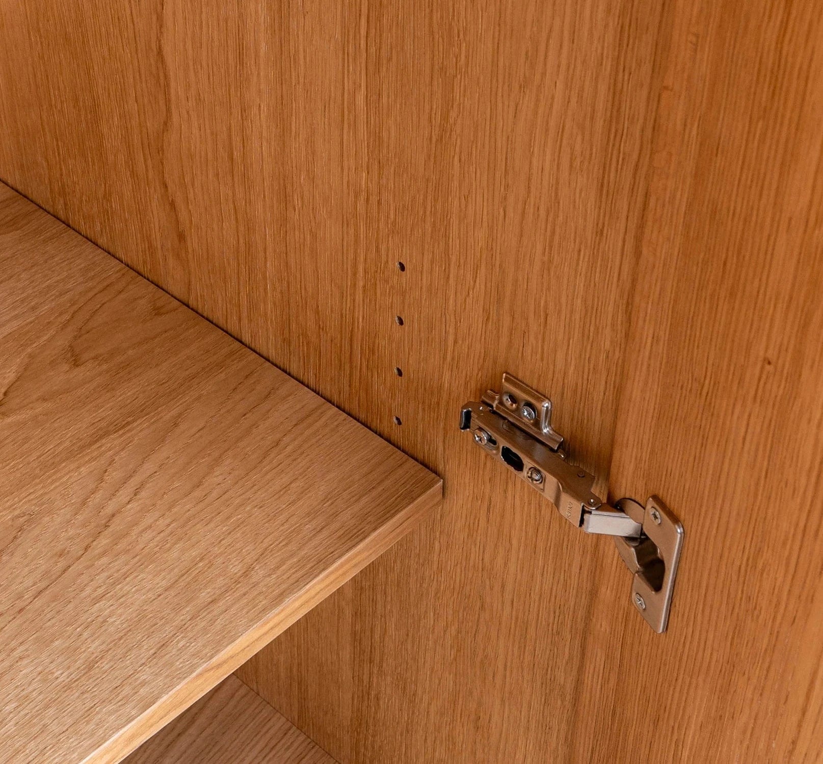 Fil Gardırop 3 Kapaklı