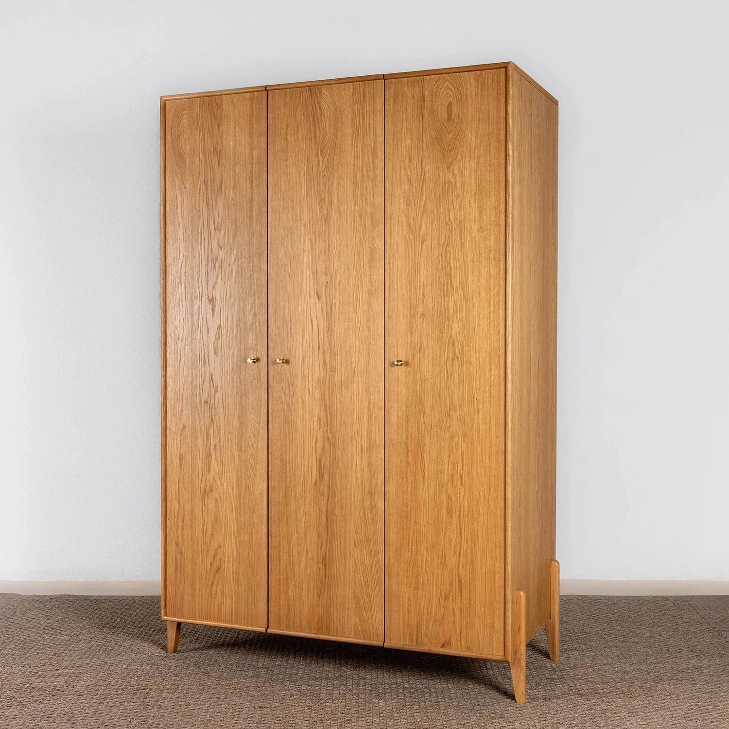 Fil Gardırop 3 Kapaklı