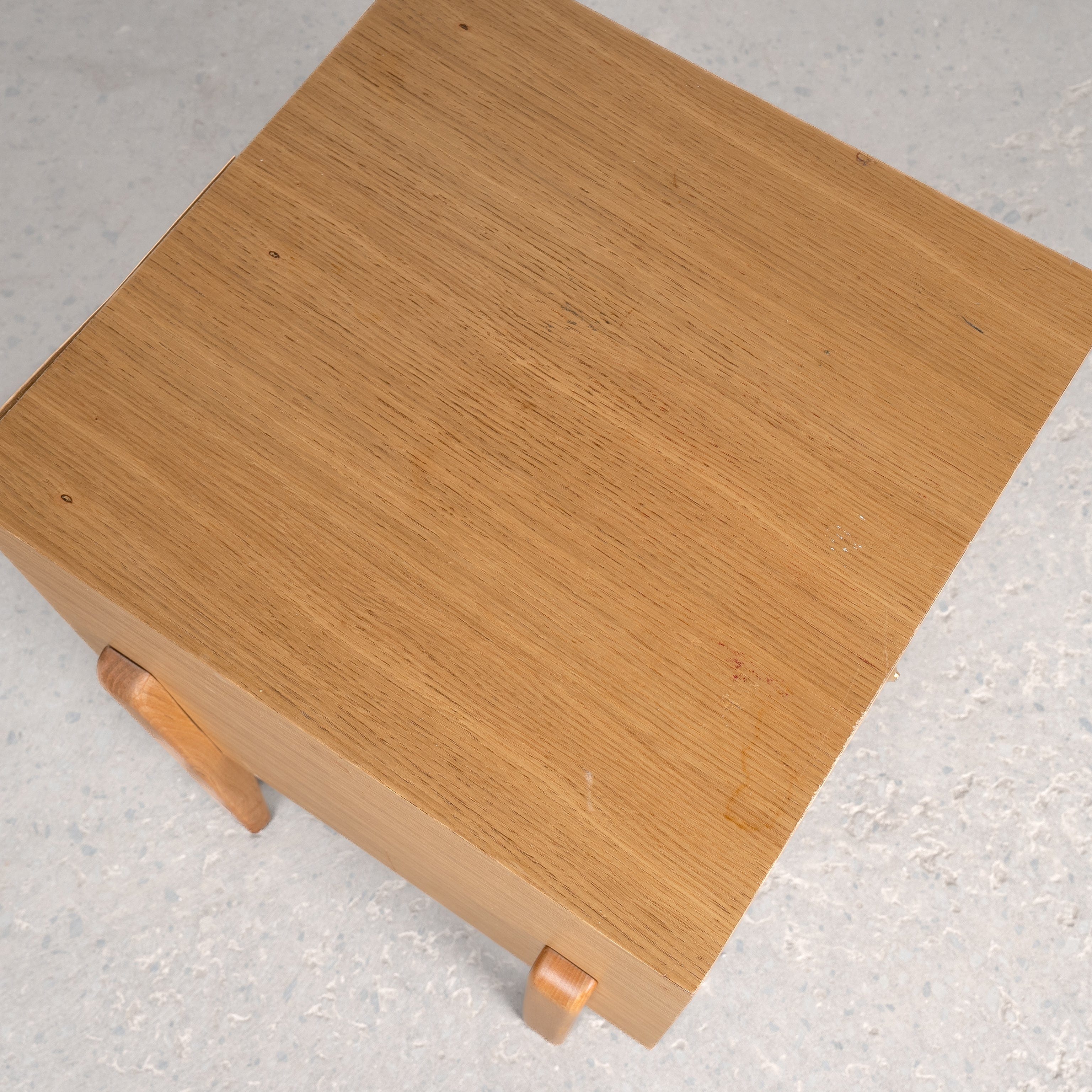 Fil Meşe Komodin 2 Çekmeceli 10127