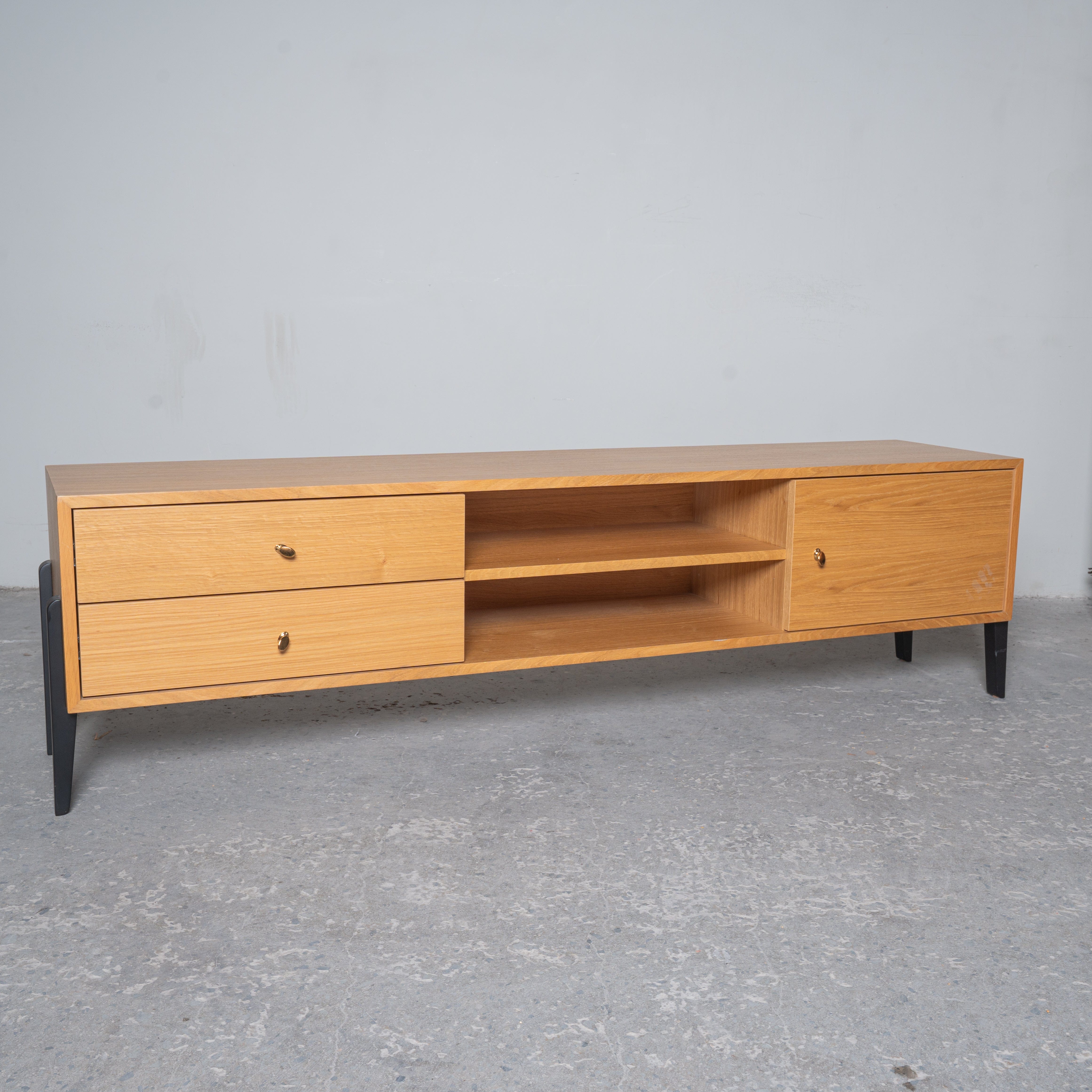 Fil Meşe TV Sehpası 180 cm Ahşap Meşe/Siyah 10611