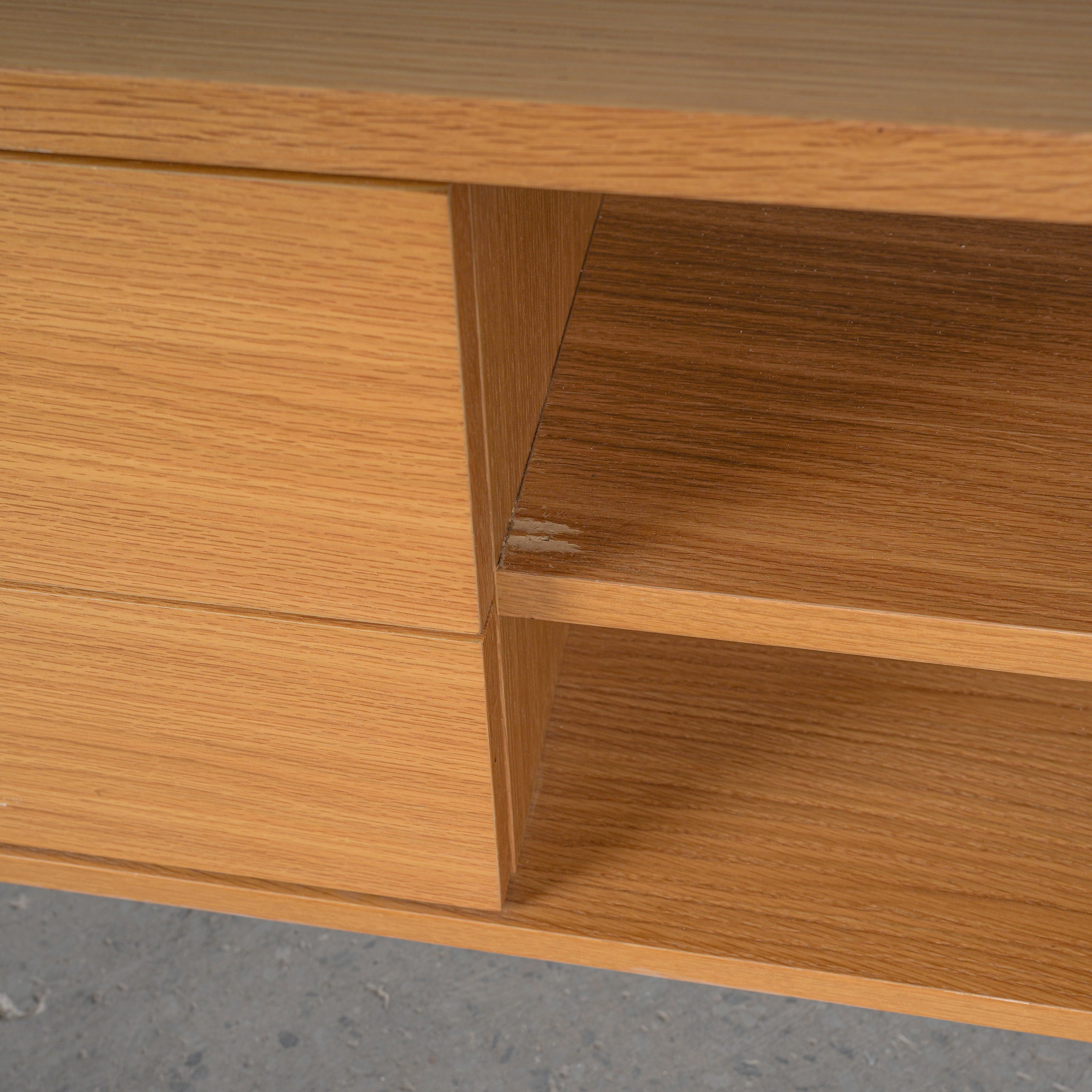 Fil Tv Sehpası 140 cm Meşe & Siyah 10015