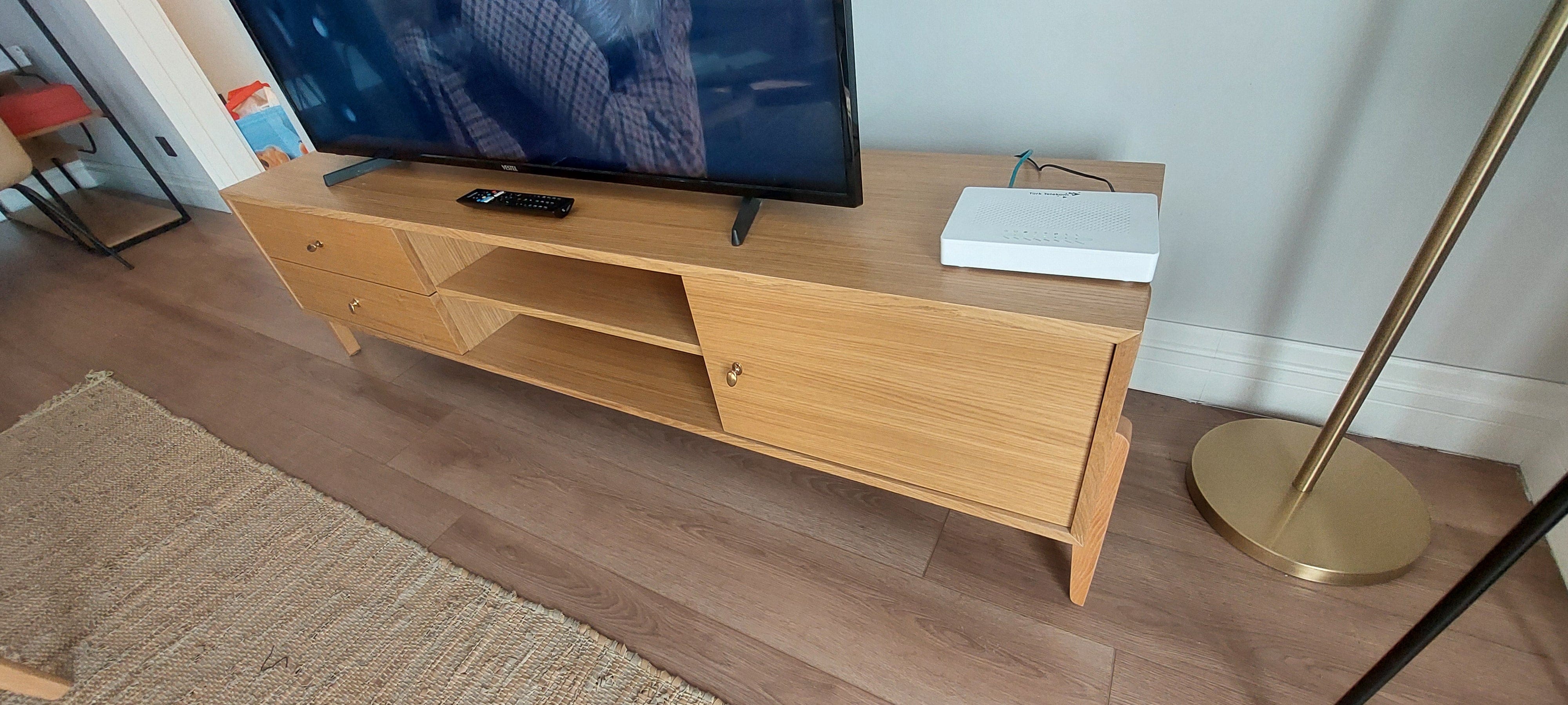 Fil TV Stand 180 cm Oak 11390