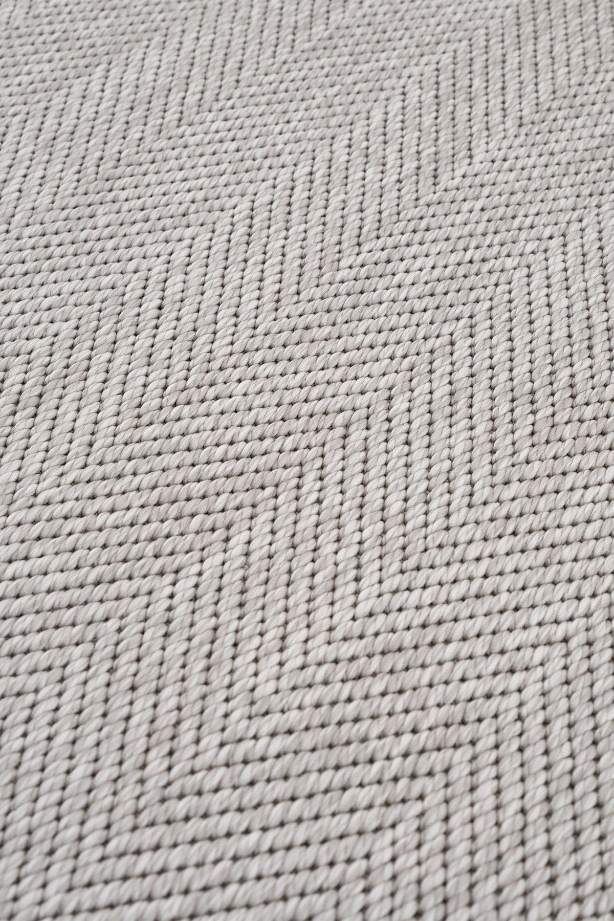 Fresco Soft Gray Anthracite Washable Rug A3936A