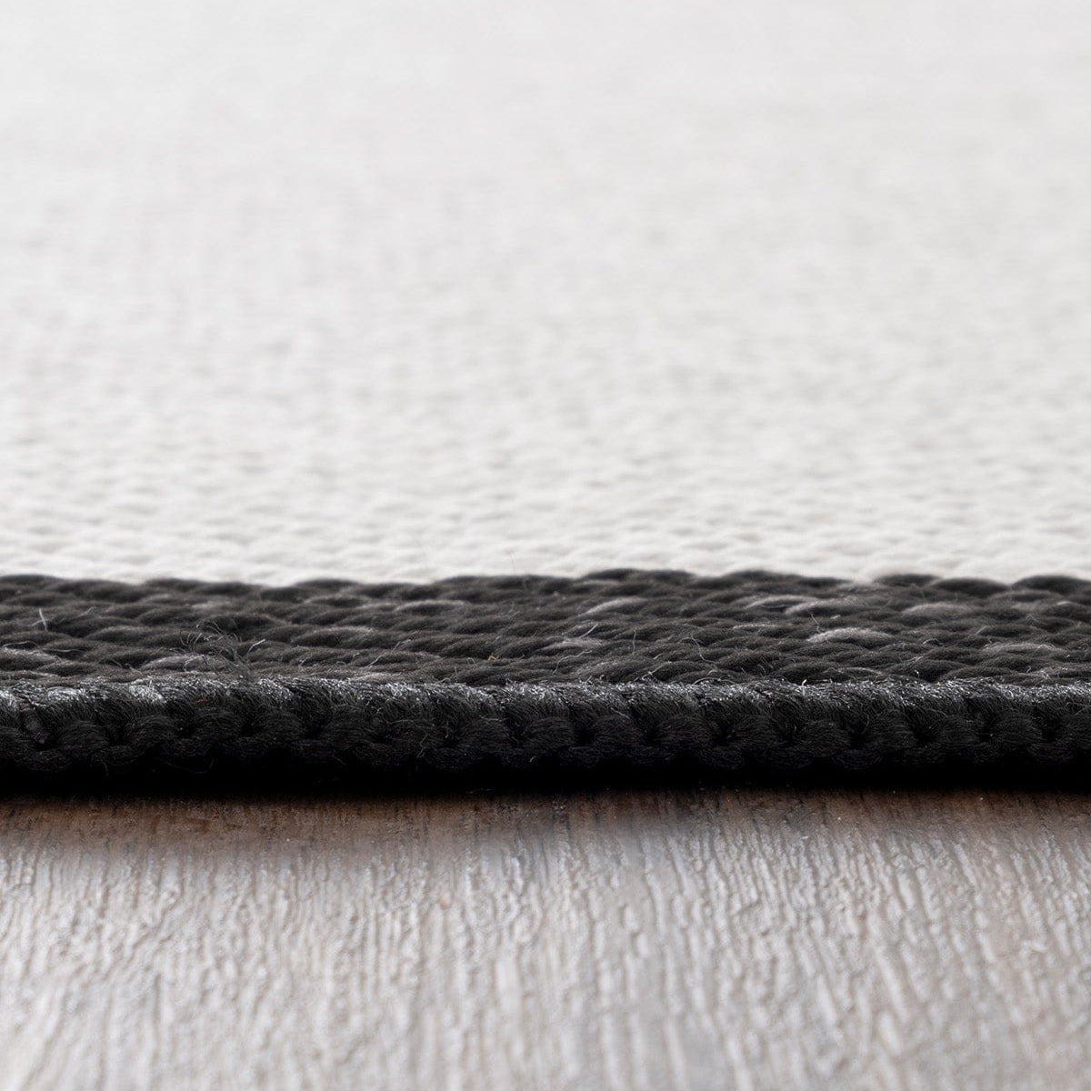 Fresco Soft Grey Black Washable Rug A3936A