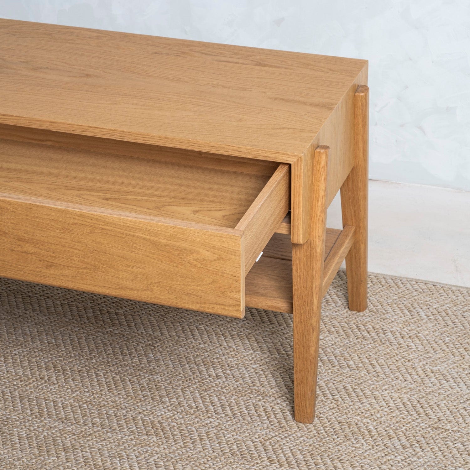 Freya TV Sehpası 140 cm Ahşap