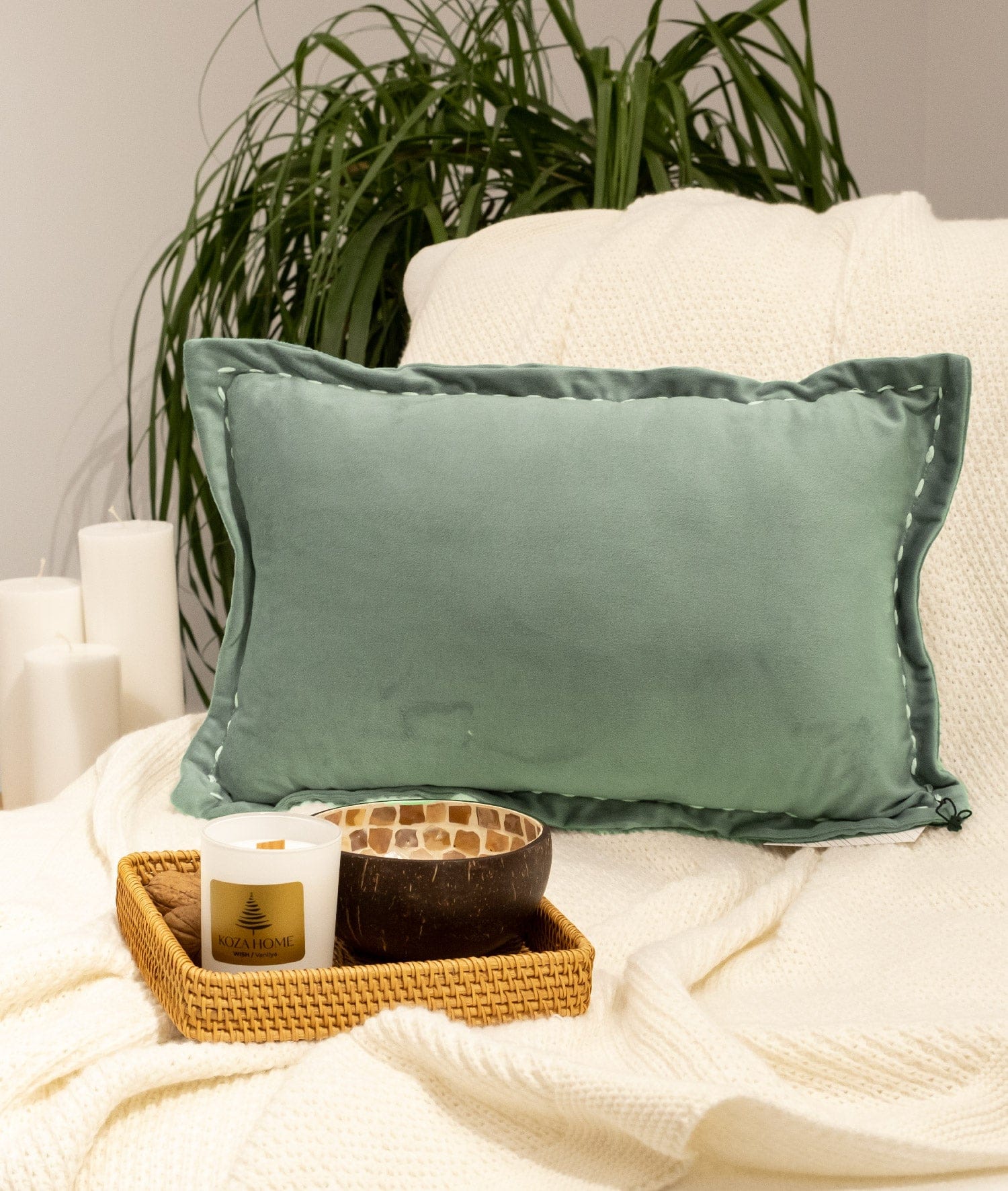 Ibiza Green Velvet Pillow 30x50 5014