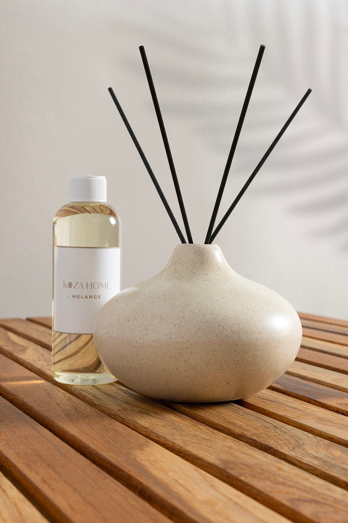 Melange Ceramic Woody Room Fragrance with Bamboo Sticks 200ML 2020