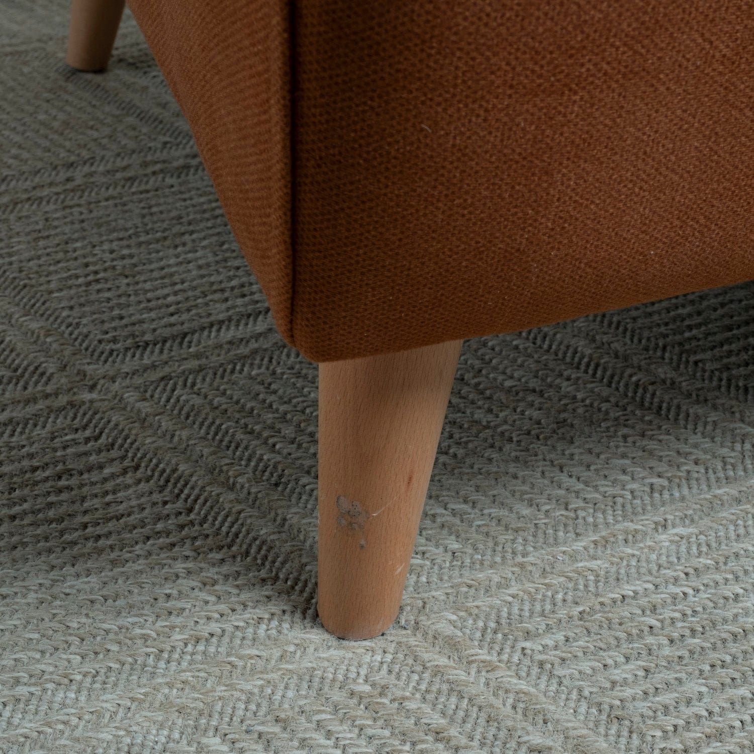 Neomi Wood Berjer Kadife Kiremit 0359