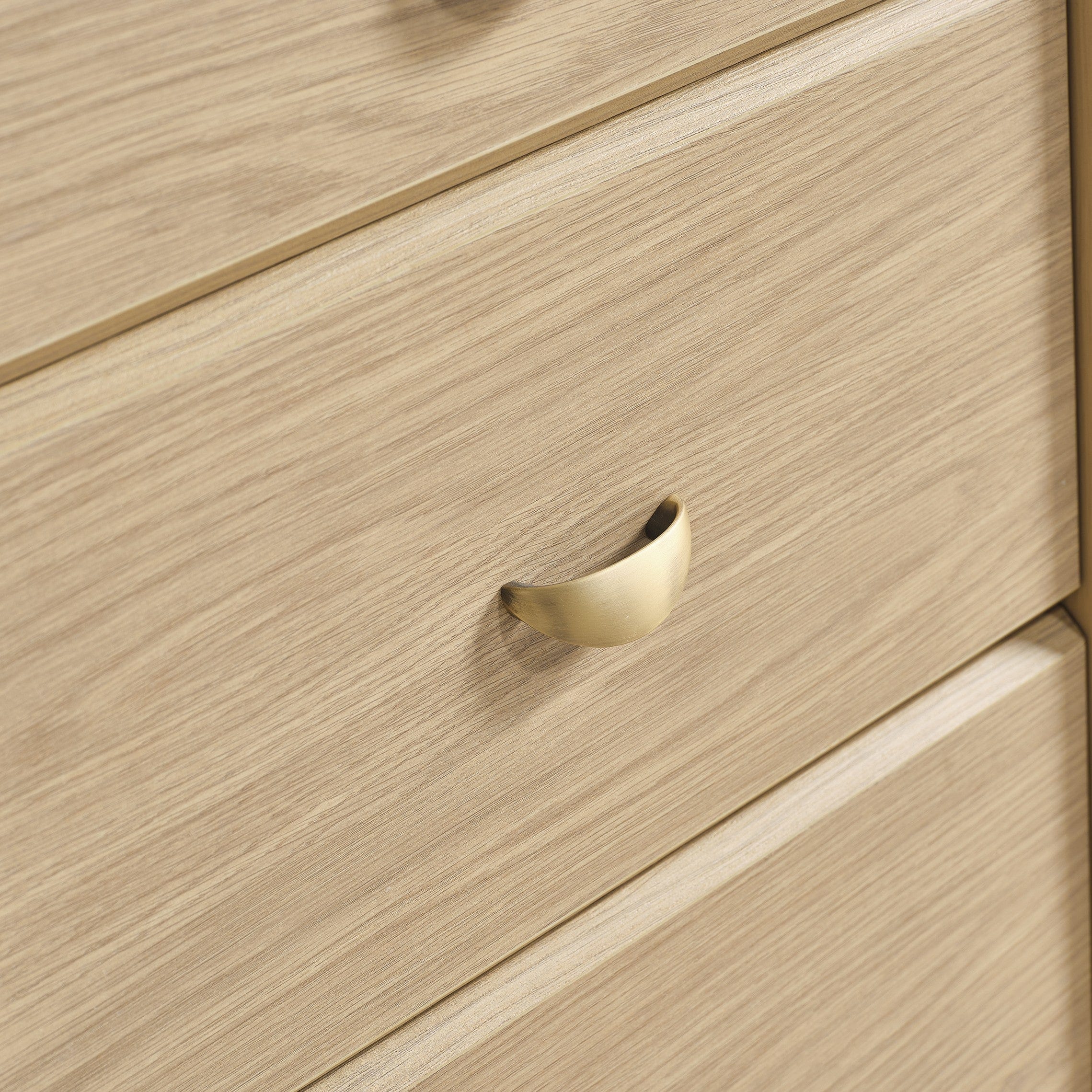 Nova Şifonyer 4 Çekmeceli