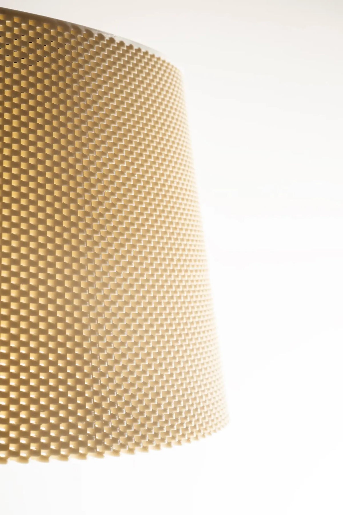 Olii Solar Outdoor Floor Lamp