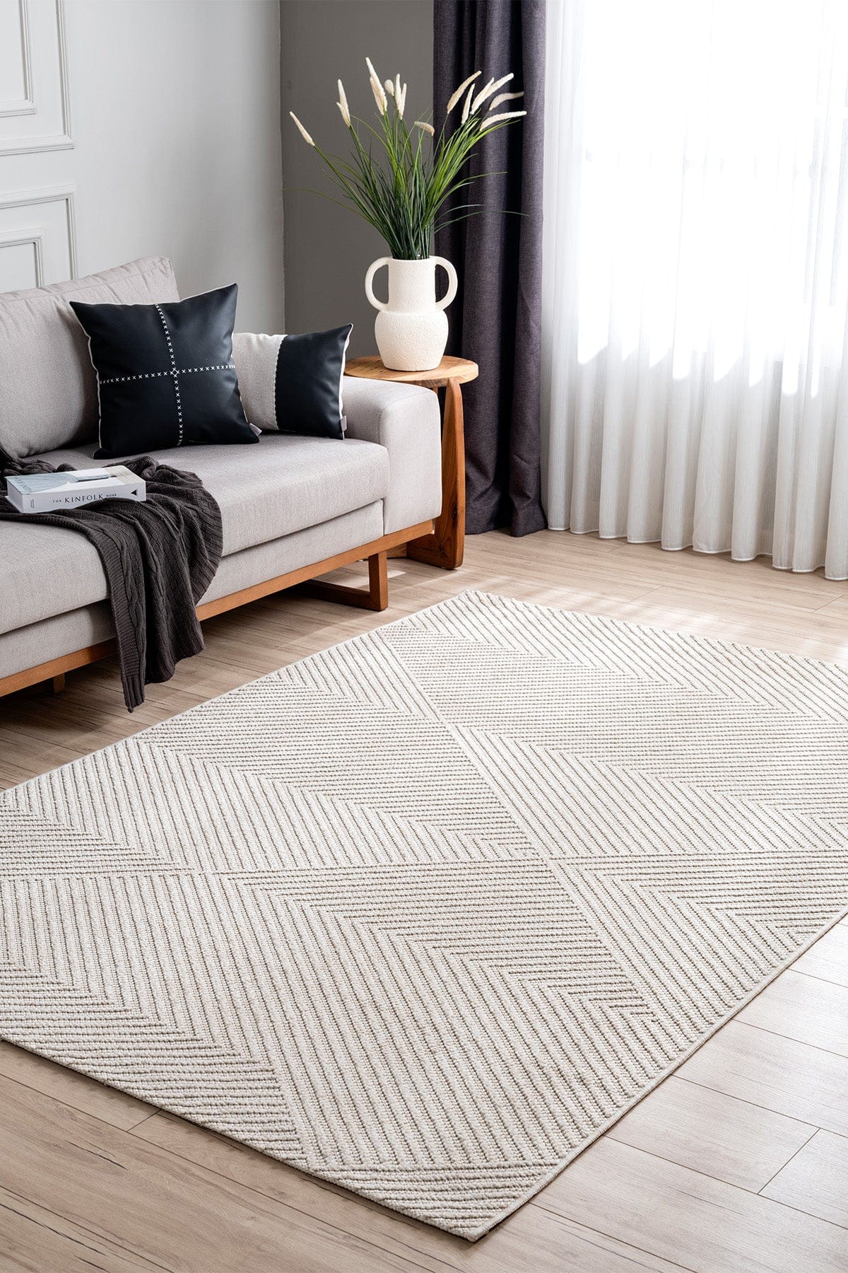 Retro Cream Cream Non-Dusting Rug 19270A