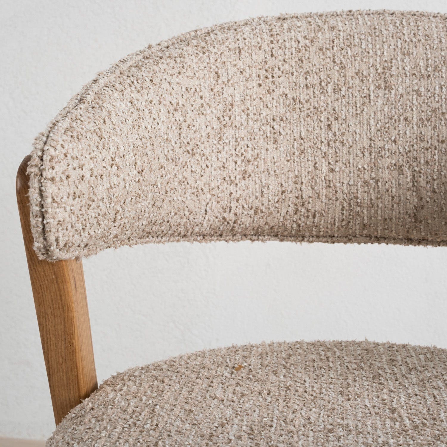 Rixa Chair