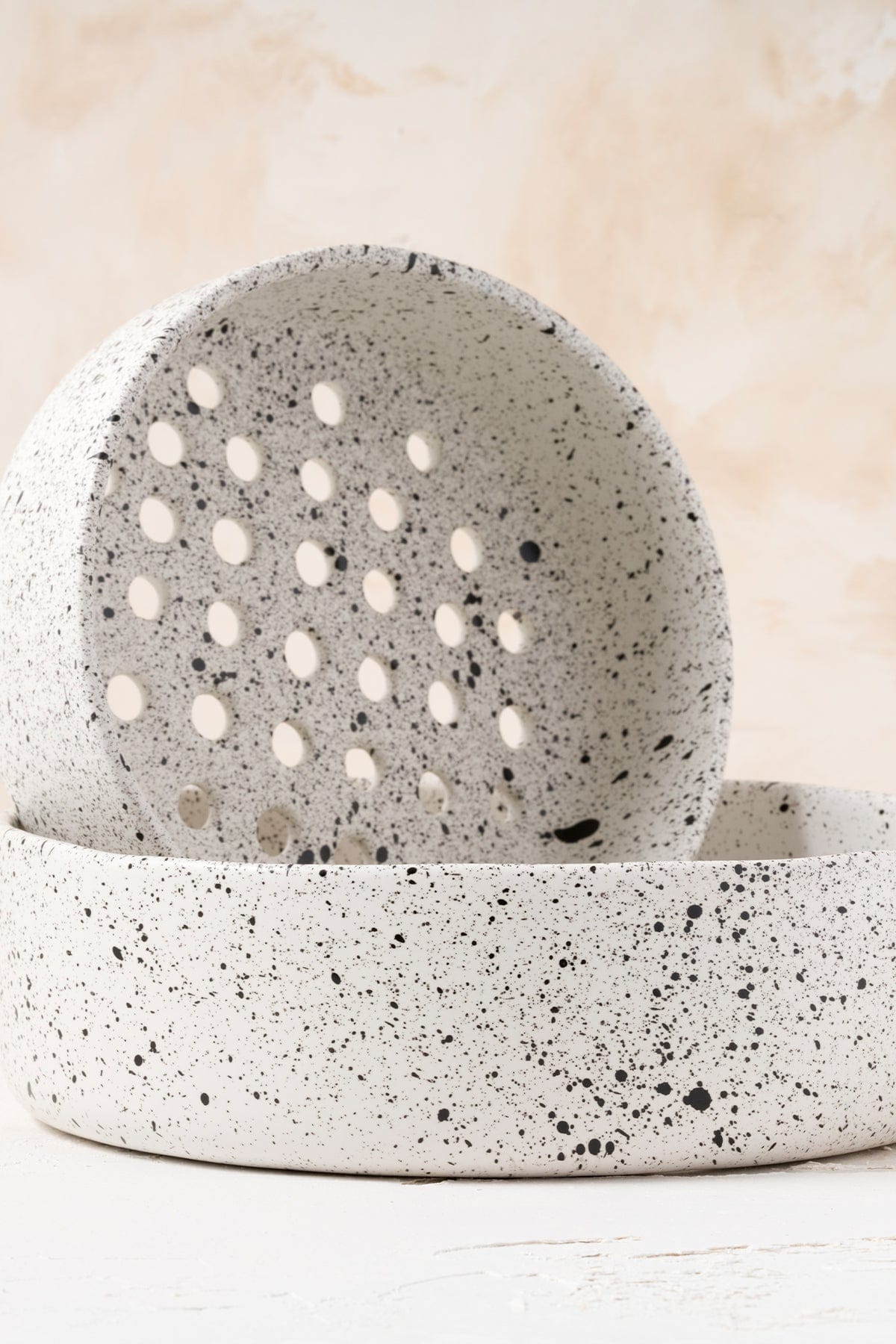 Sateen Matte White Speckled Large Handmade Decorative Sieve 8604