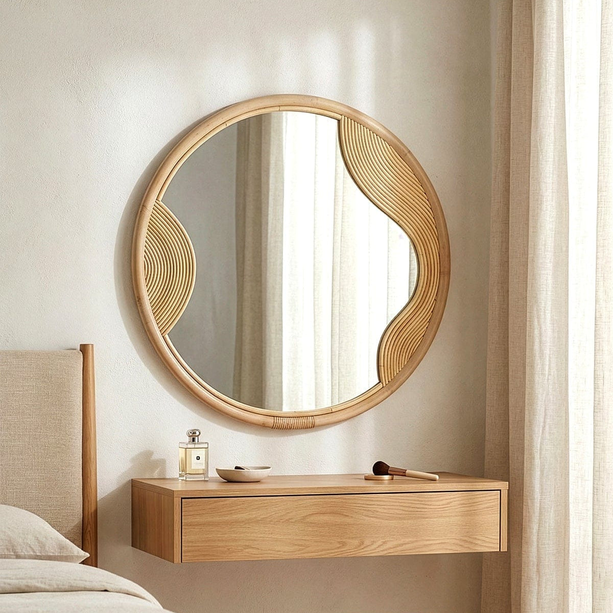 Savia Wood Special Form Round Mirror 10126