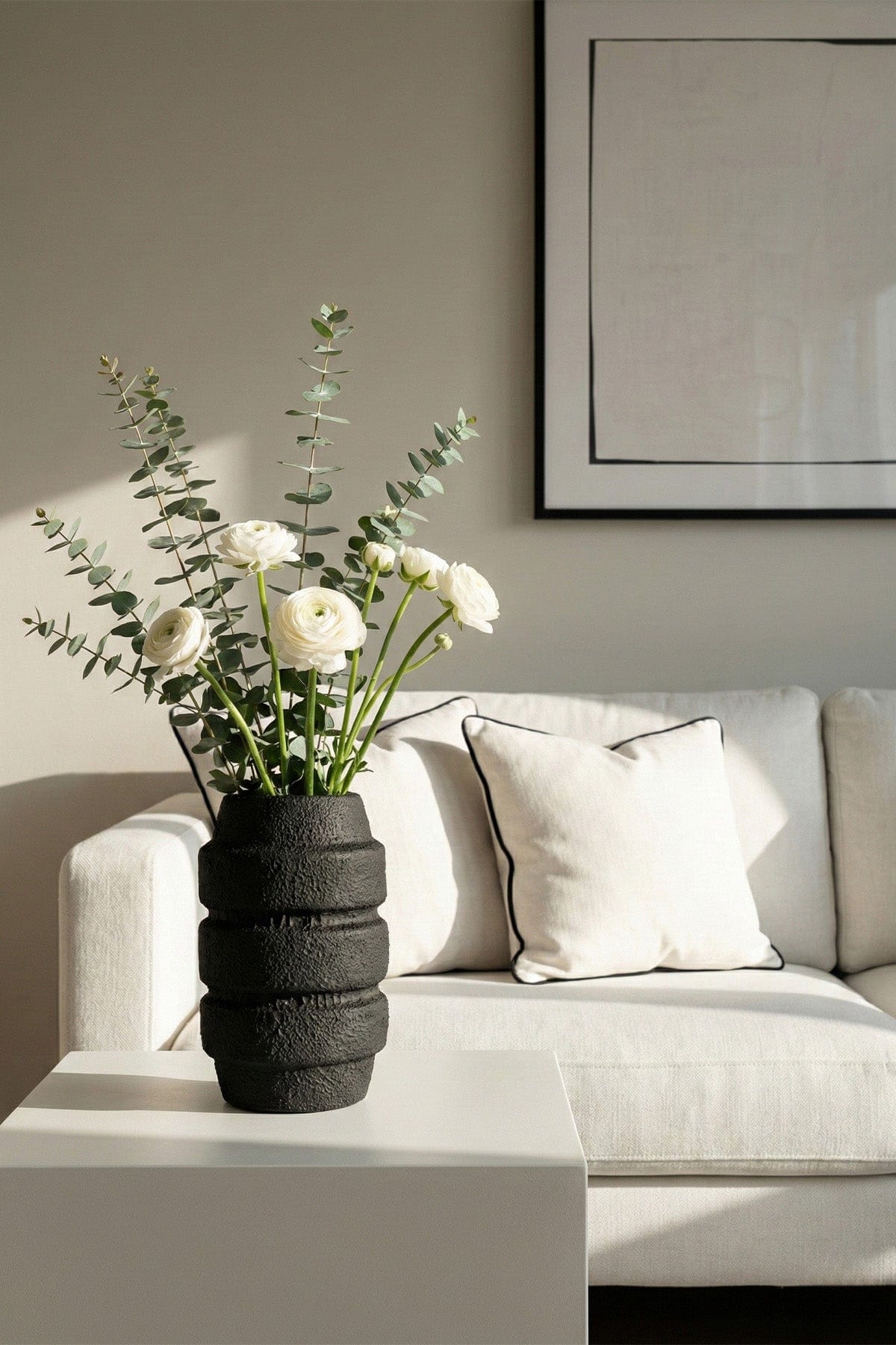 Savia Ceramic Black Vase 10133