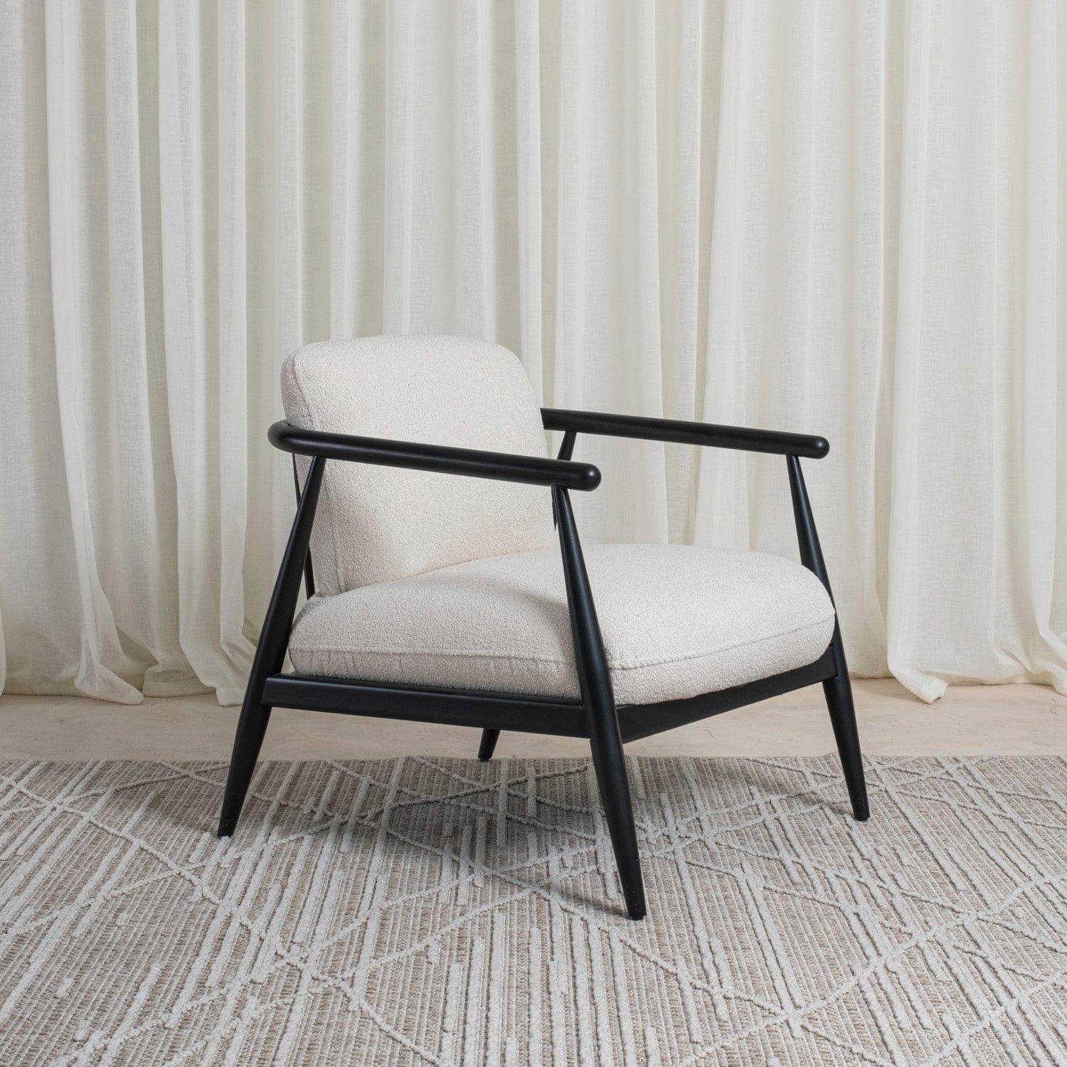 Senna Siyah Berjer Ahşap