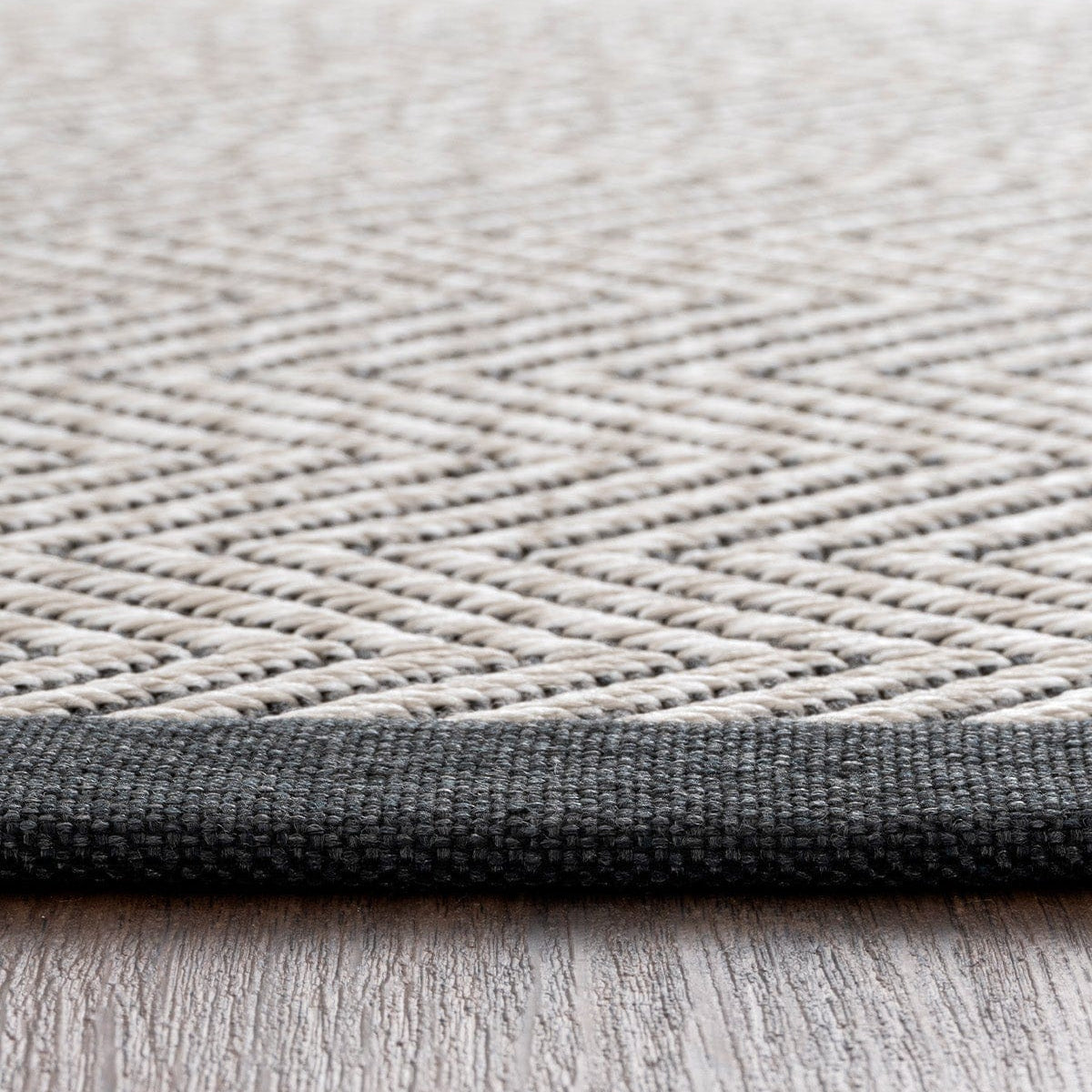 Sisalo Bordure Krem Siyah Sisal Halı Siyah Bordür B3421E