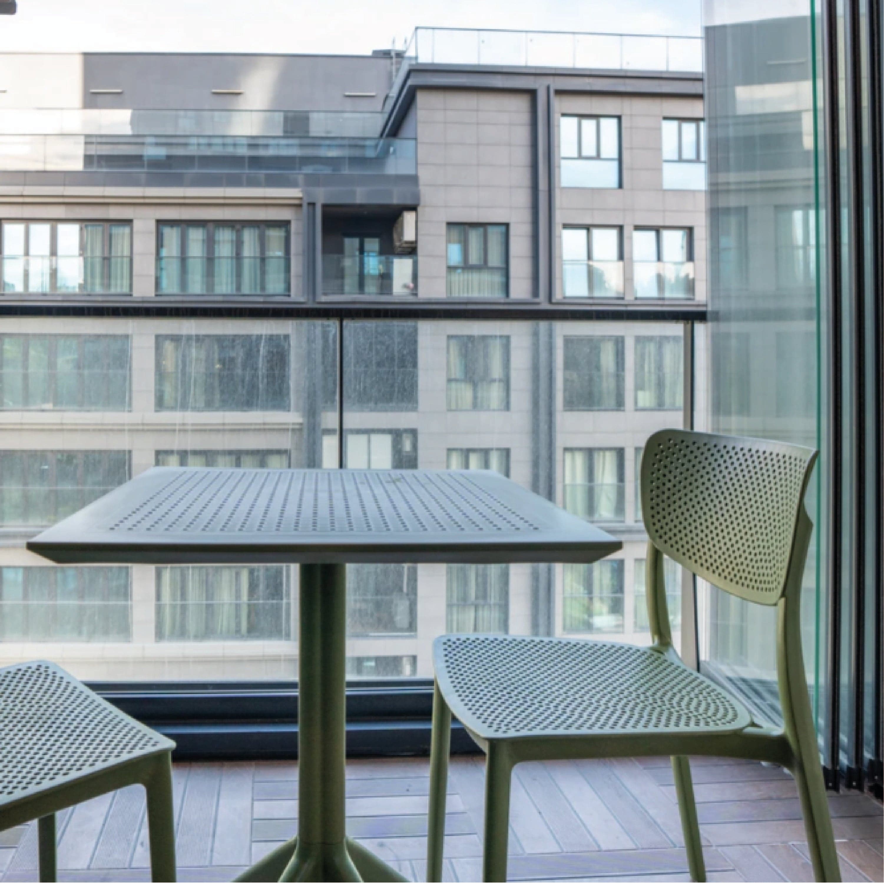 Sky Balkon Masası Oil Green