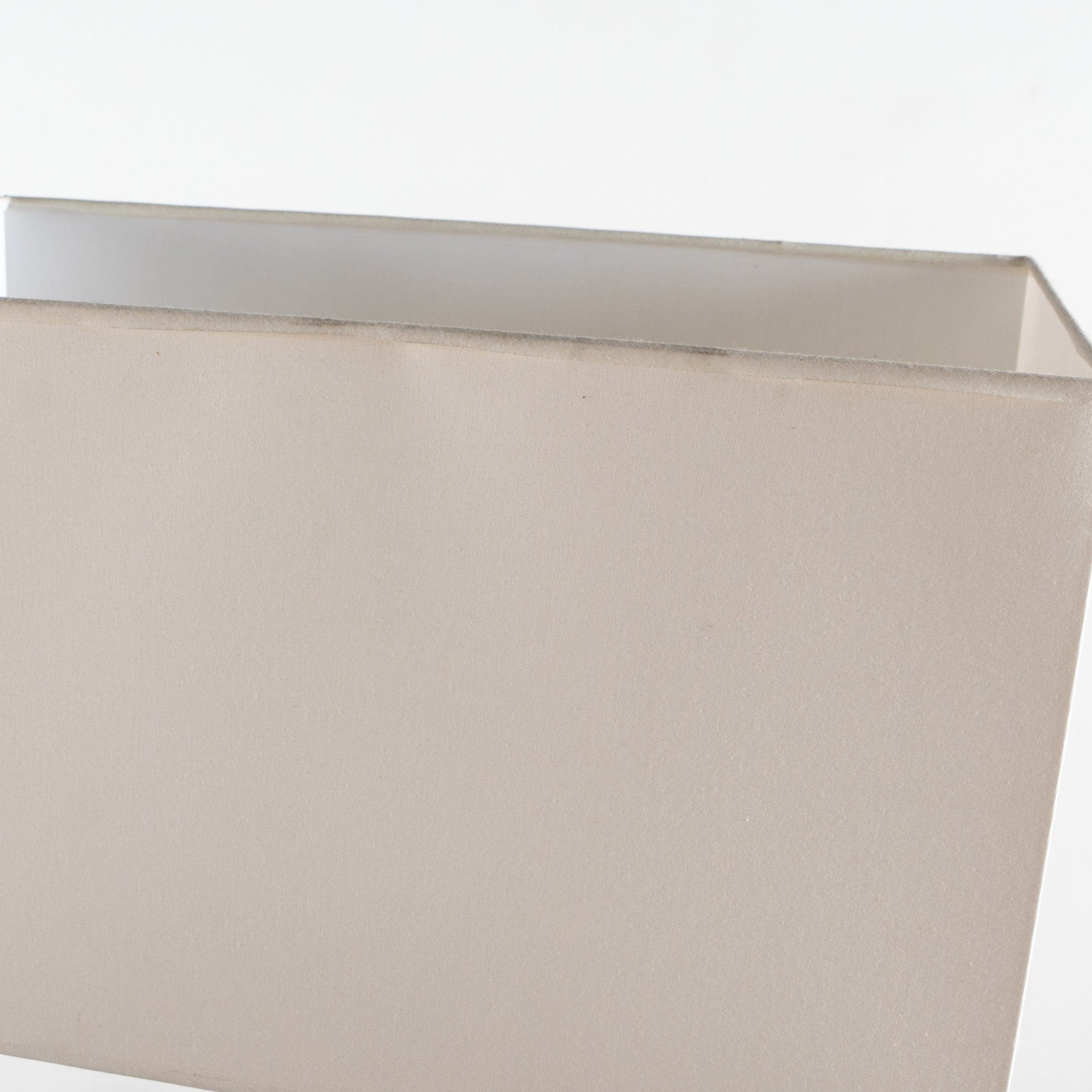Tame Lambader Metal Beyaz 10233