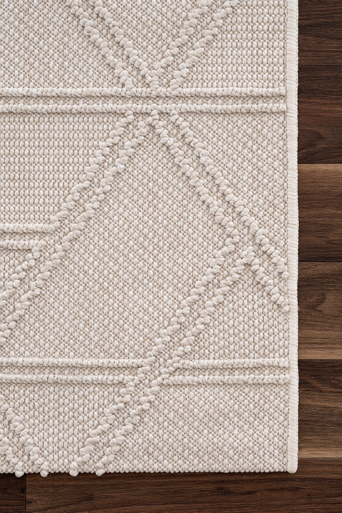 Alba Cream Non-Shedding Rug 19241A