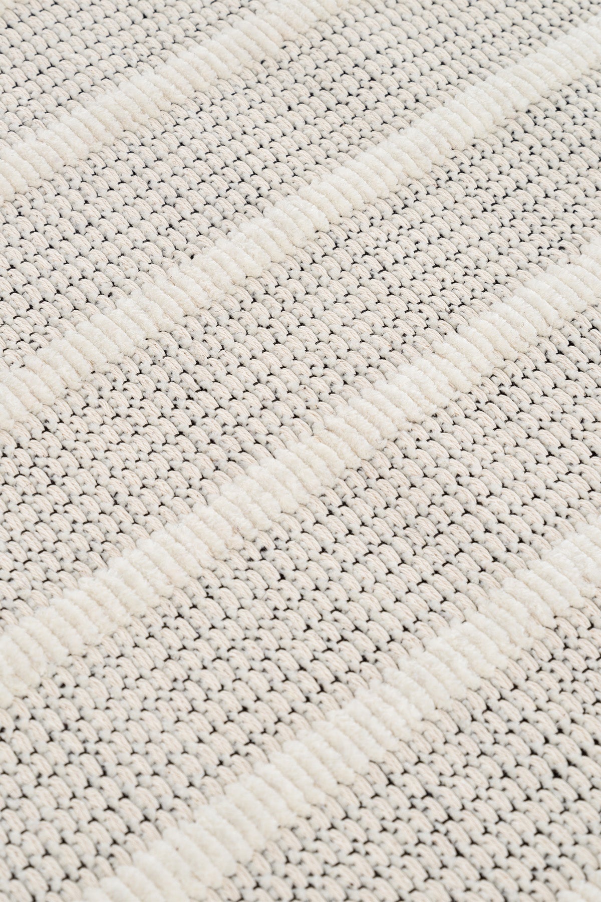 Calvin Klein Mono Krem Halı A2900A