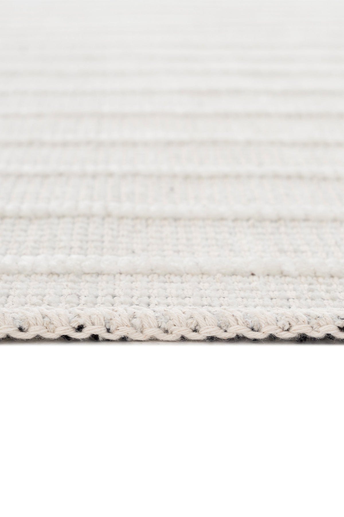 Calvin Klein Mono Krem Halı A2900A