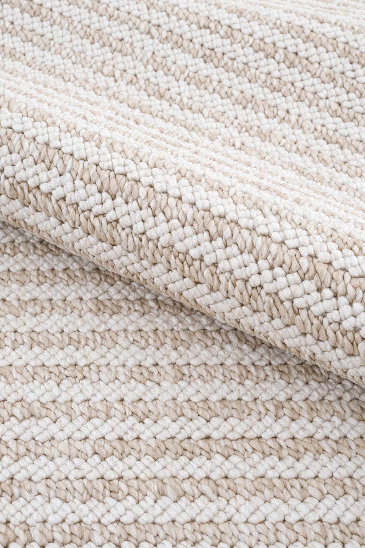 Calvin Klein Urban Luxe Vizon Halı A2394E