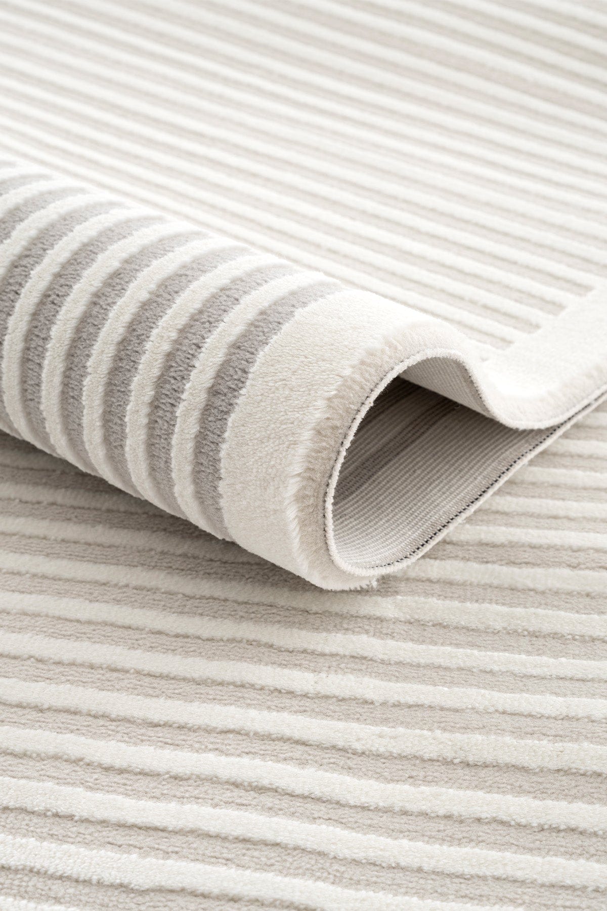 Farahan Cream Blue Geometric Patterned Rug A0859A