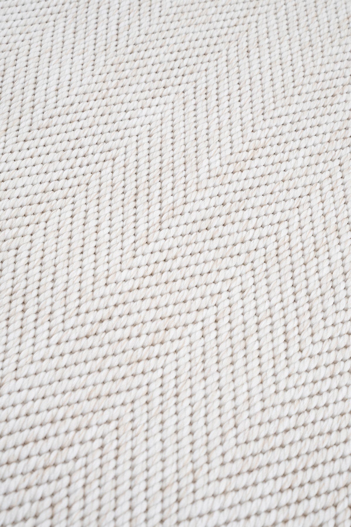 Fresco Soft Ecru Mink Washable Rug A3936A