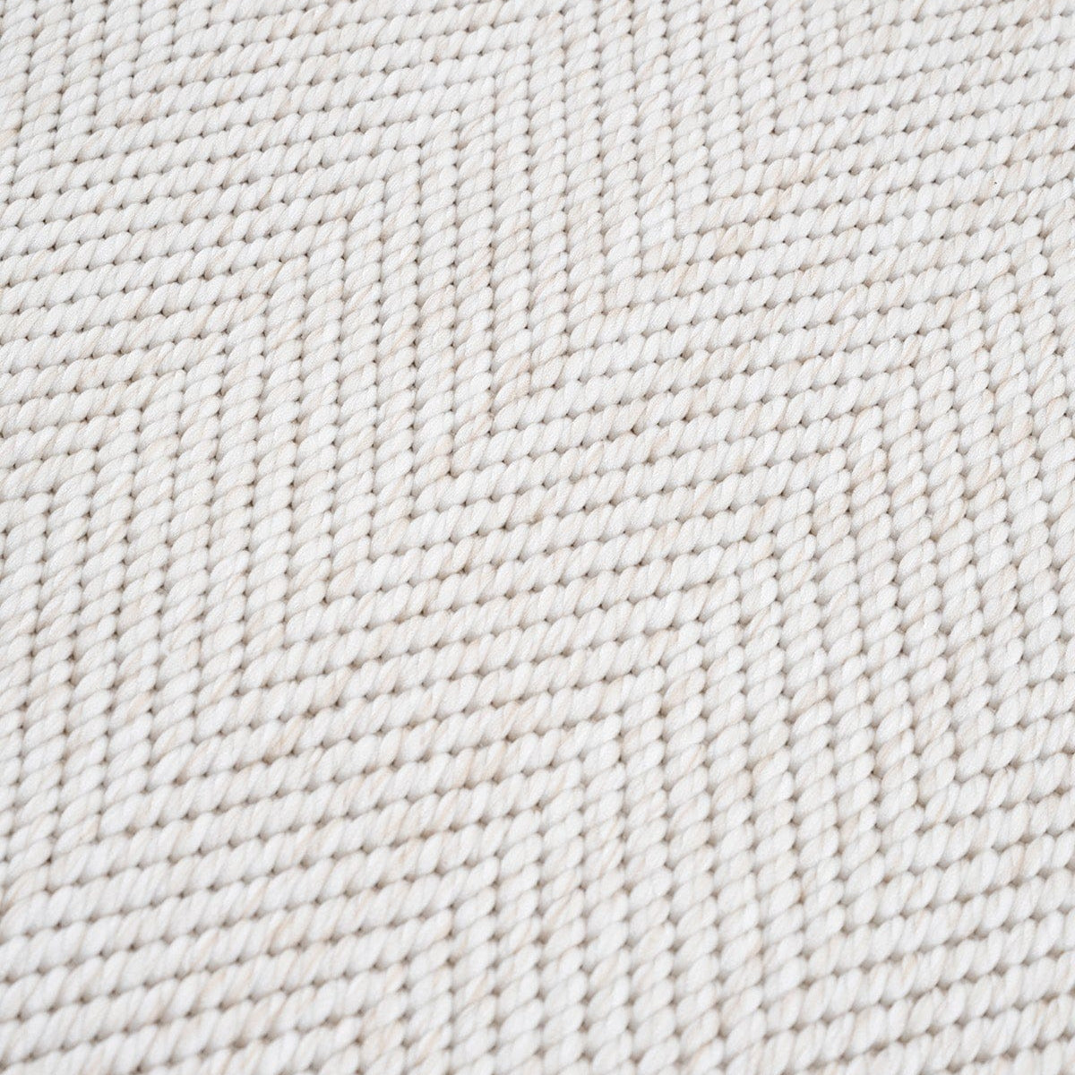 Fresco Soft Ecru Mink Washable Rug A3936A