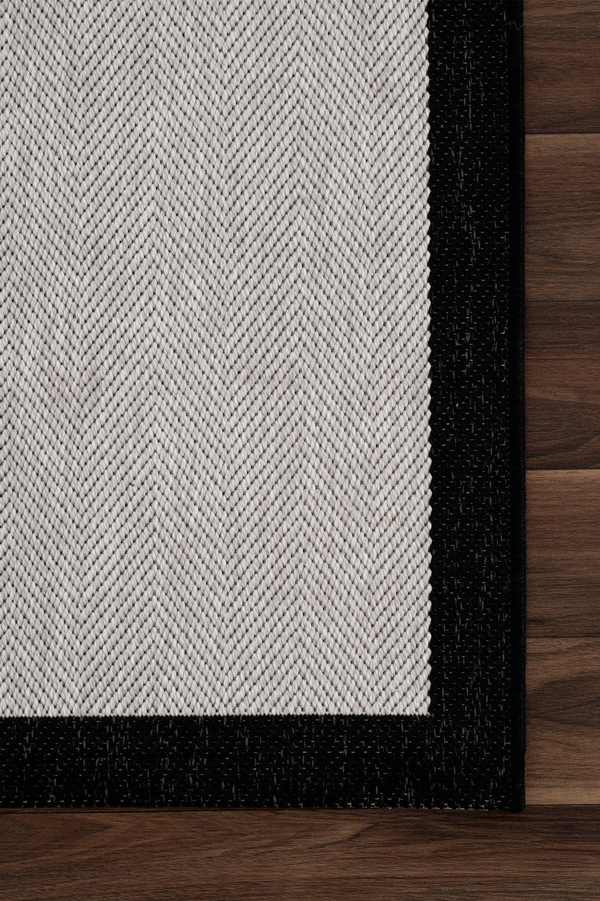 Fresco Soft Grey Black Washable Rug A3936A