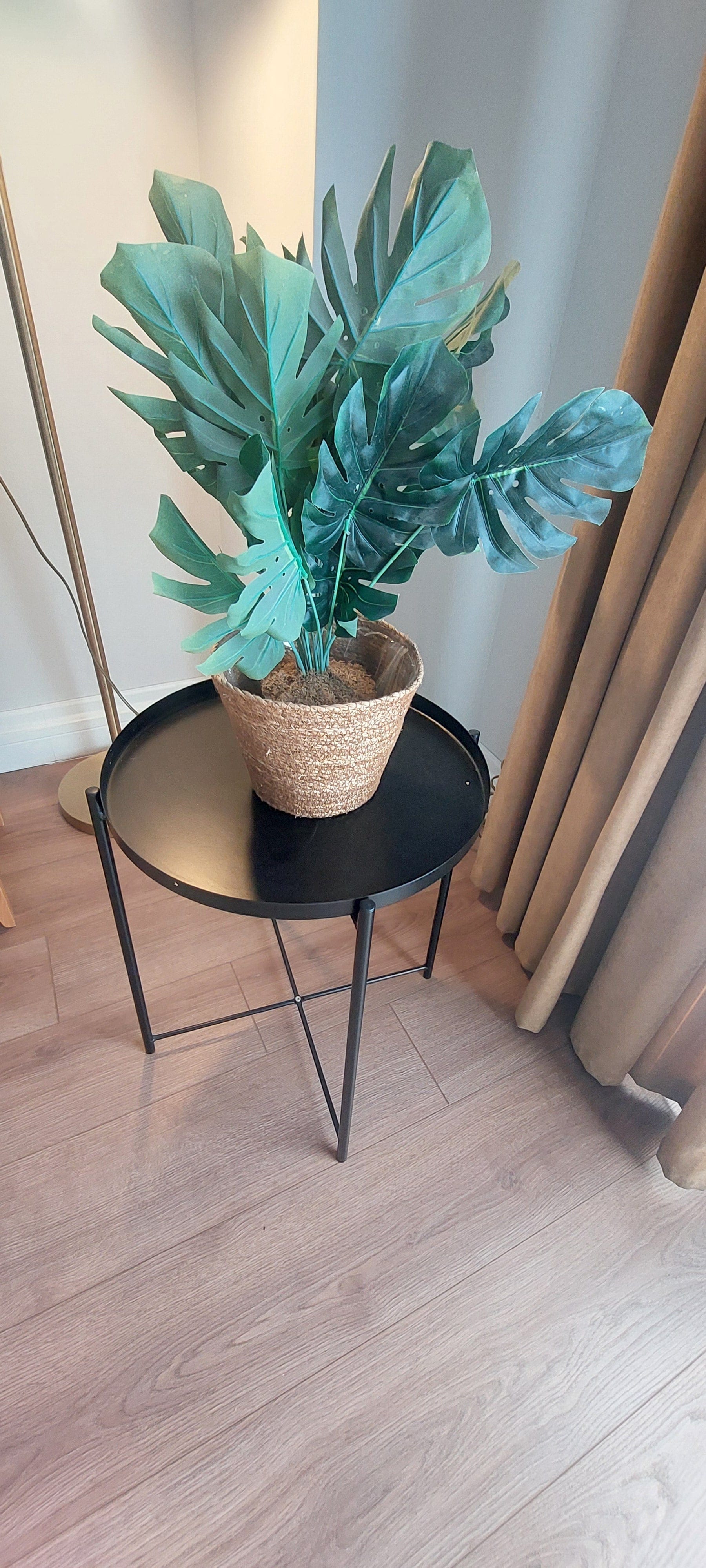 Gladom Side Table Black 11403