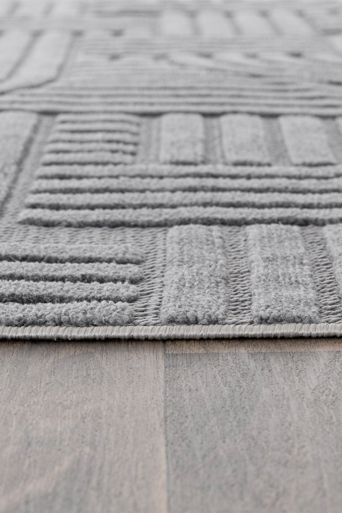 Lisbon Anthracite Living Room Rug A1766D