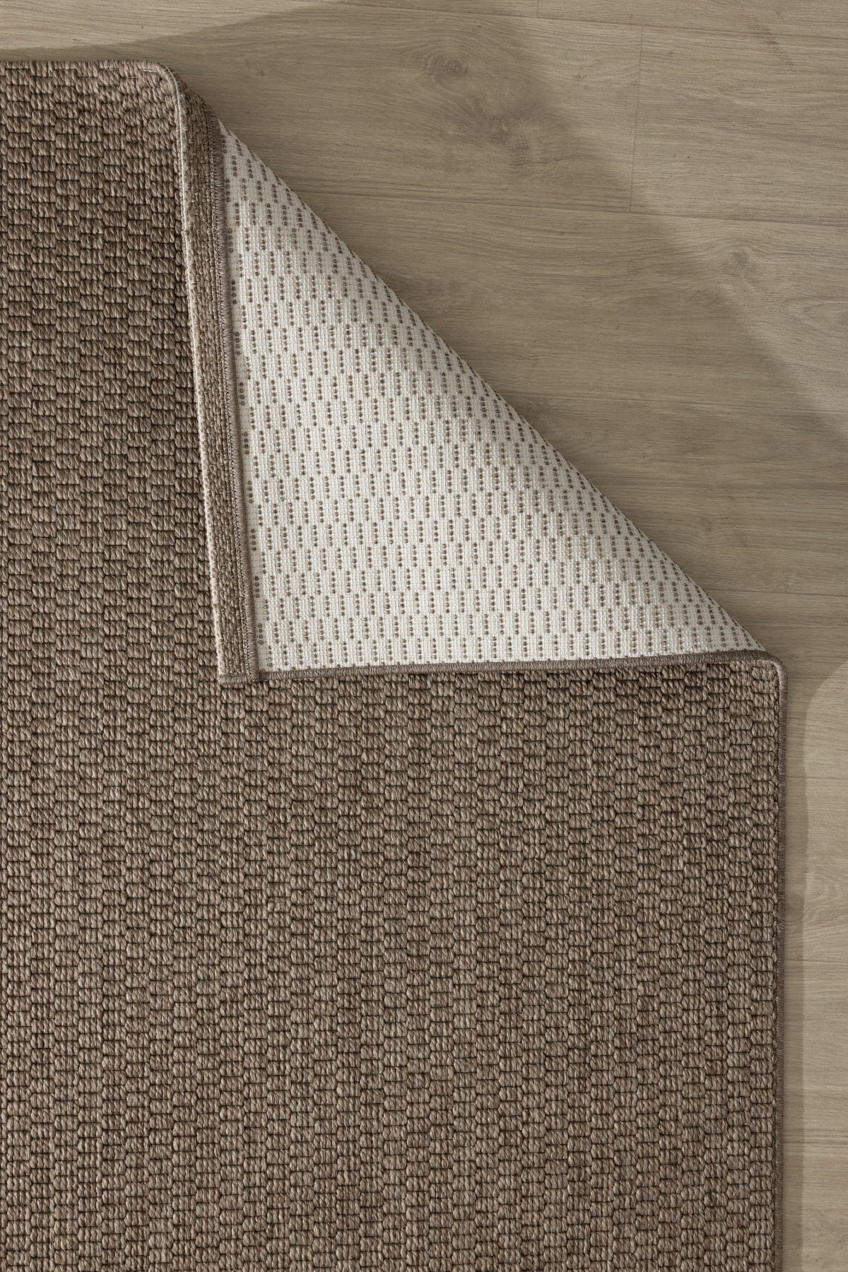 Loft Brown Dust-Free Rug A0806A