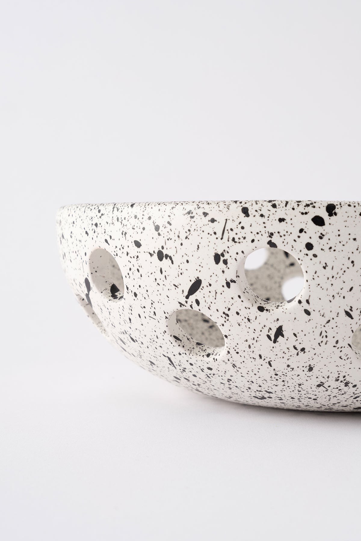 Sateen Mat Beyaz Kırçıllı El Yapımı Oval Küçük Kase 8606