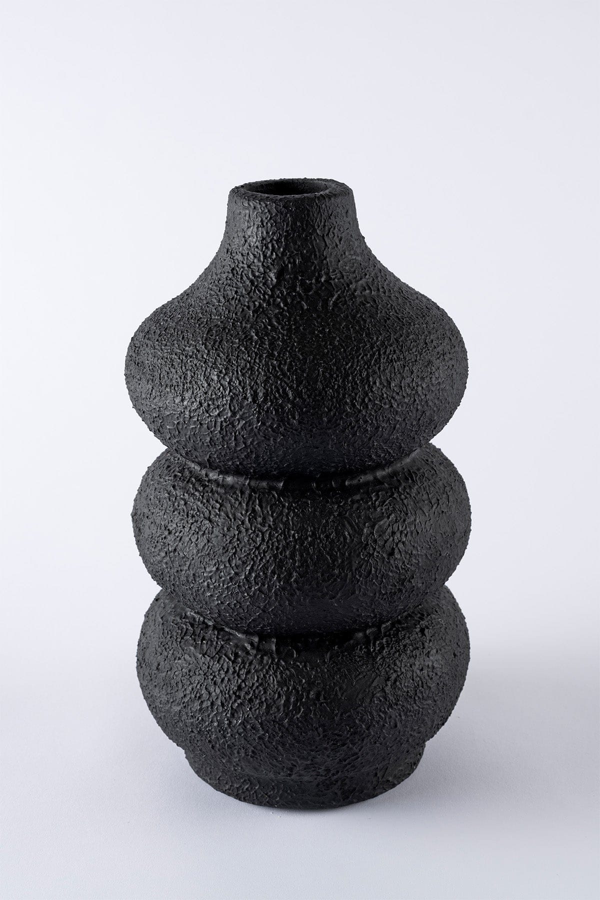 Savia Ceramic Black Tall Vase 10134