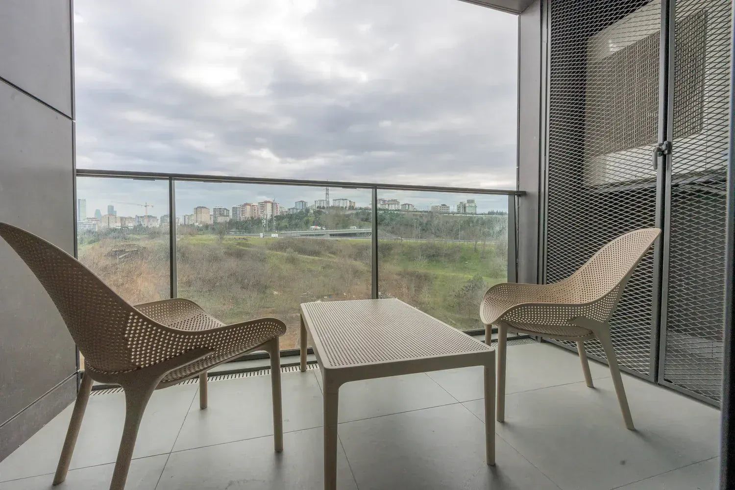 Siesta Sky Lounge Sandalye Kum Gri 11408