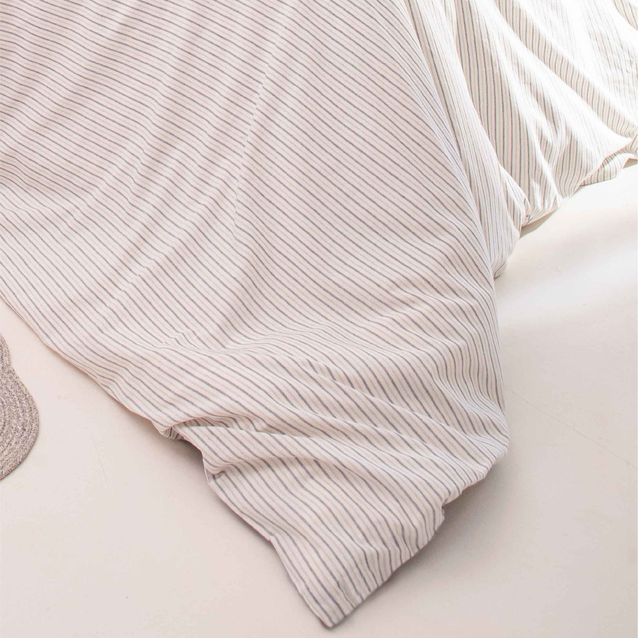 Viento Nevresim Takımı Pamuk Ekru Mavi Çizgili Mavi Çift Kişilik 200x220 9510A